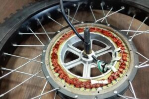 Comment fabriquer un moteur de roue à partir d'une machine à laver