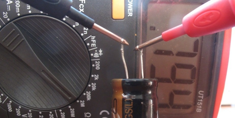 checking the capacitor with a multimeter