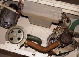 Do-it-yourself disassembly of a semi-automatic washing machine