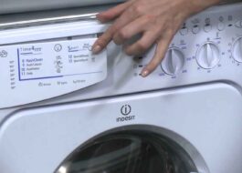 How to turn off the Indesit washing machine