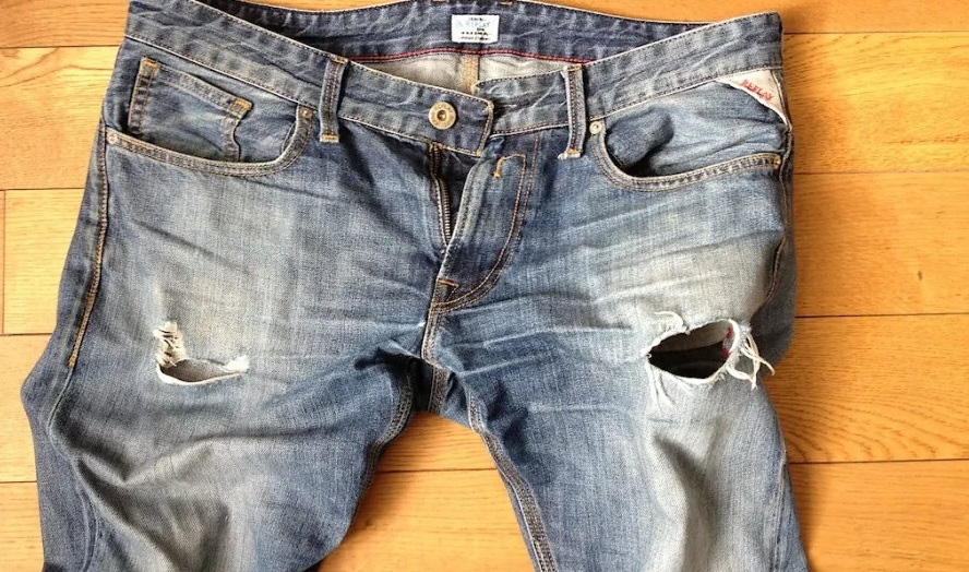 Jeans foram estragados pela máquina de lavar