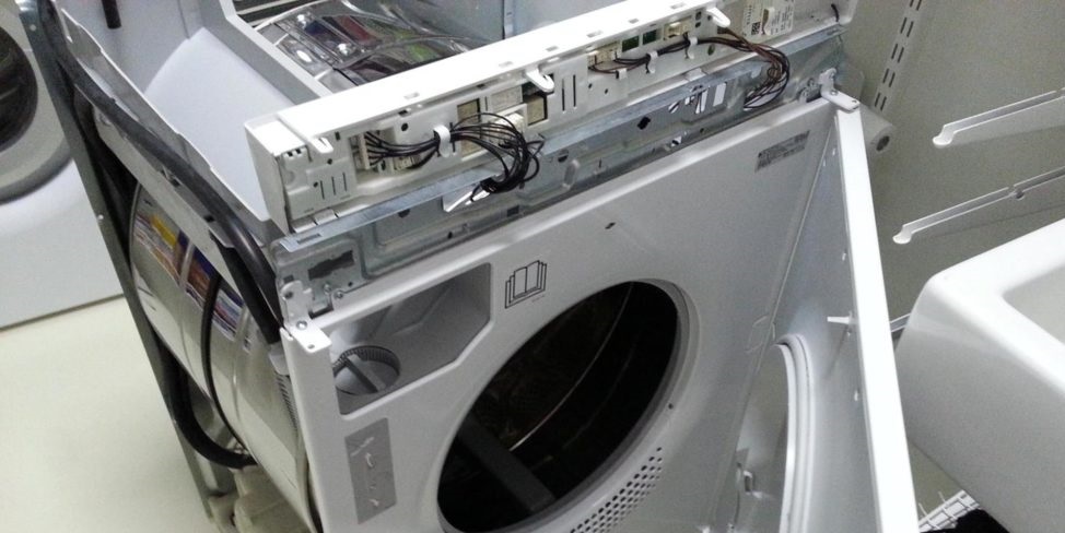 alisin ang dryer panel