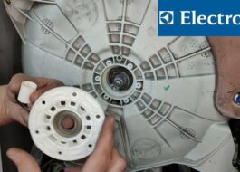 How to replace the caliper of an Electrolux top-loading washing machine