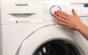 How to use a Samsung washing machine